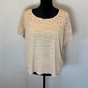 Cable & Gauge Beige Crochet Lace Yoke Slub Knit Top XL Tan Short Sleeve Blouse
